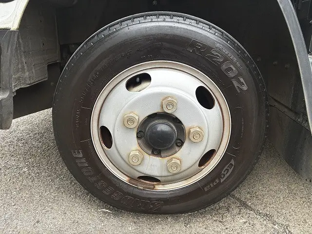 三菱 キャンター 2PG-FEB50(2WD)の写真24