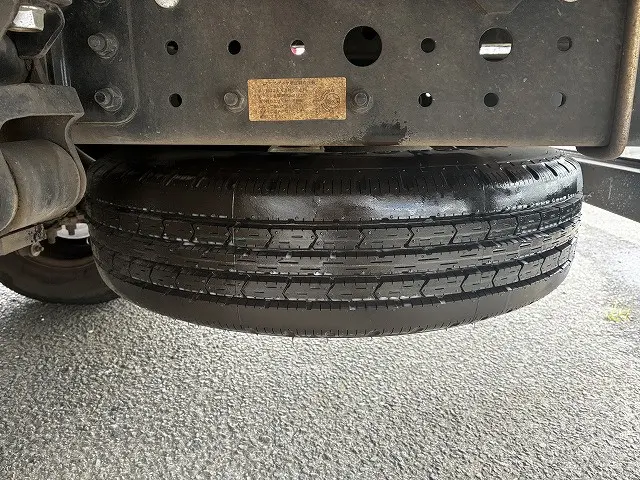 三菱 キャンター 2PG-FEB50(2WD)の写真28