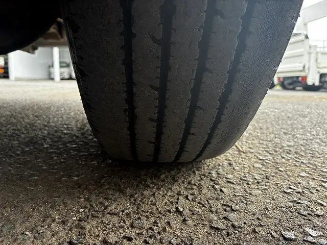 三菱 キャンター 2PG-FEB50(2WD)の写真32