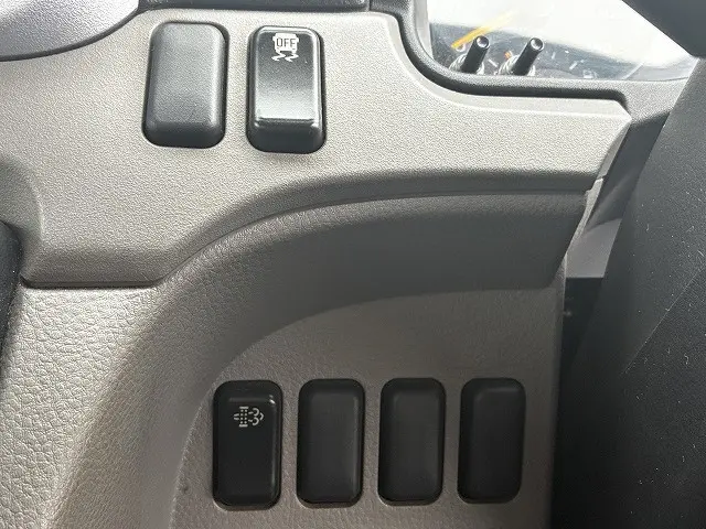 三菱 キャンター 2PG-FEB50(2WD)の写真38