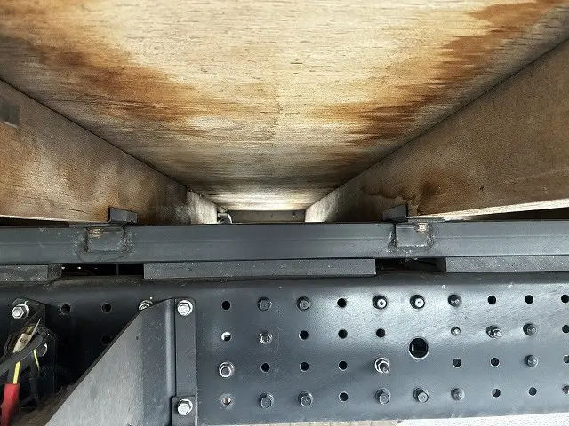 三菱 キャンター 2PG-FEB50(2WD)の写真45