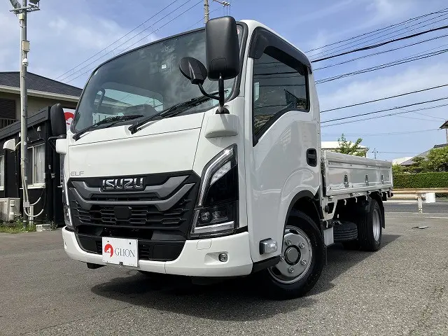 いすゞ エルフ 2TG-NJR88AF(2WD)の写真1