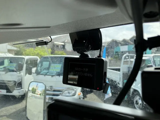 いすゞ エルフ 2TG-NJR88AF(2WD)の写真43