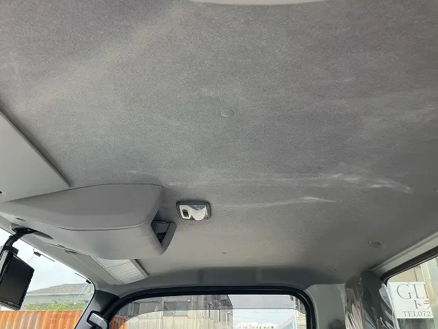 いすゞ エルフ 2TG-NJR88AF(2WD)の写真48