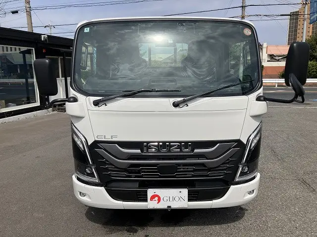 いすゞ エルフ 2TG-NJR88AF(2WD)の写真2