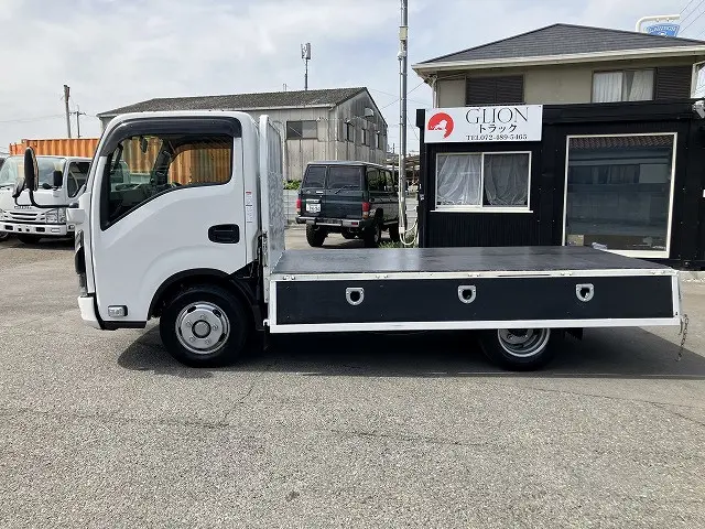 いすゞ エルフ 2TG-NJR88AF(2WD)の写真11