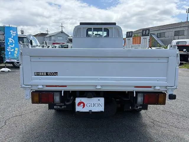 いすゞ エルフ TRG-NHR85A(2WD)の写真7