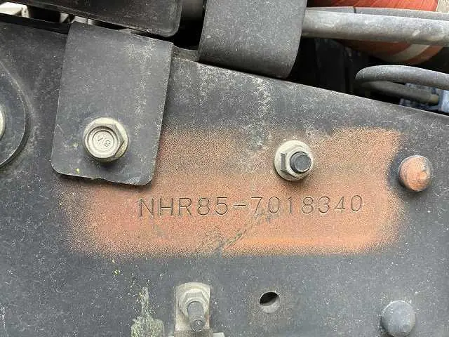 いすゞ エルフ TRG-NHR85A(2WD)の写真17