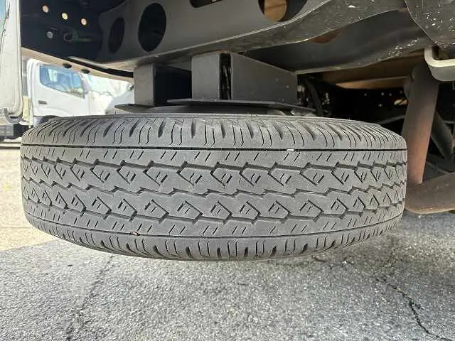 いすゞ エルフ TRG-NHR85A(2WD)の写真27