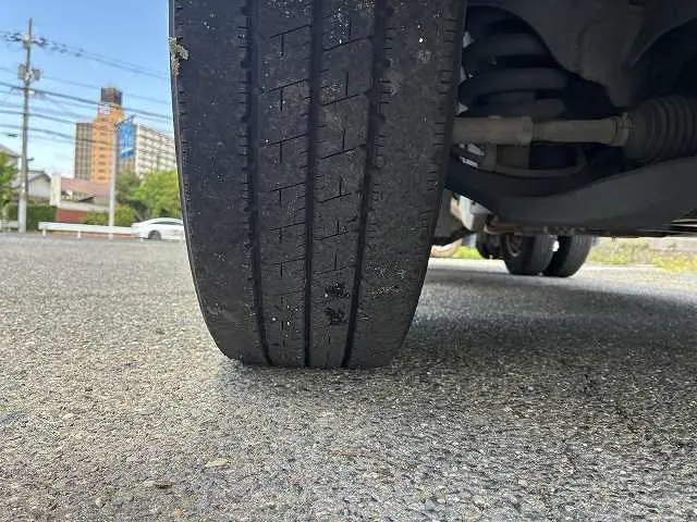 いすゞ エルフ TRG-NHR85A(2WD)の写真33