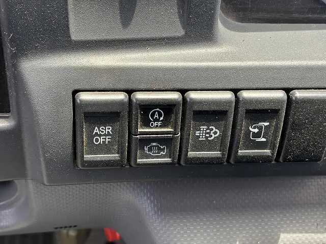 いすゞ エルフ TRG-NHR85A(2WD)の写真41