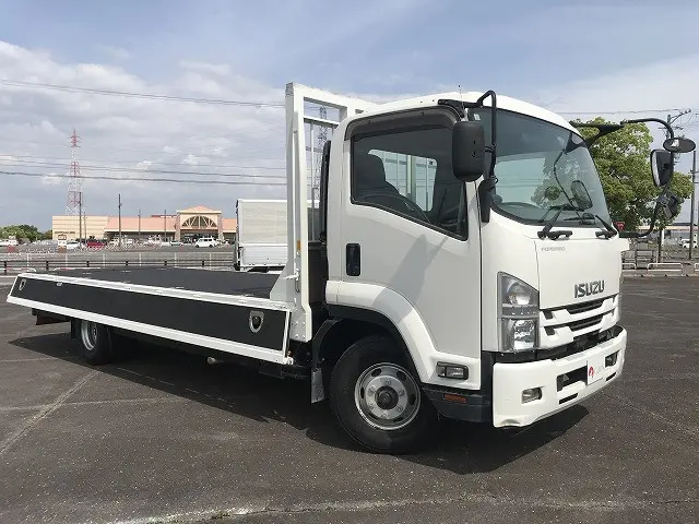 いすゞ フォワード 2RG-FRR90S2(2WD)の写真10