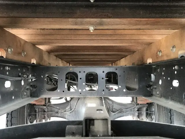 いすゞ フォワード 2RG-FRR90S2(2WD)の写真50