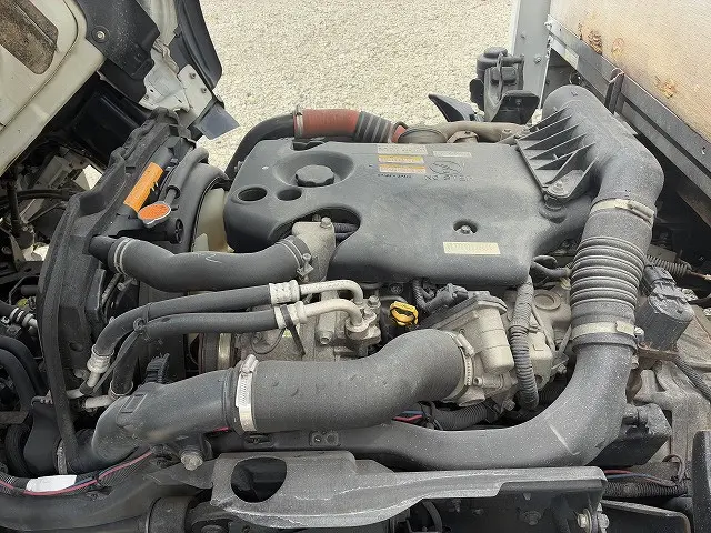 いすゞ エルフ BKG-NMR85AR(2WD)の写真21