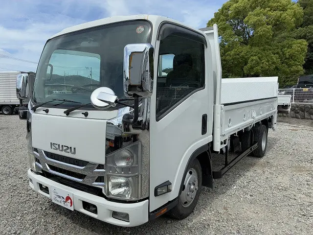 いすゞ エルフ BKG-NMR85AR(2WD)の写真29