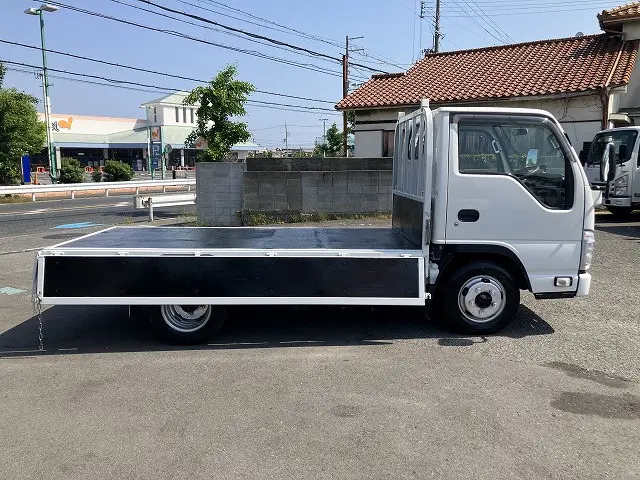 いすゞ エルフ 2RG-NJR88A(2WD)の写真12