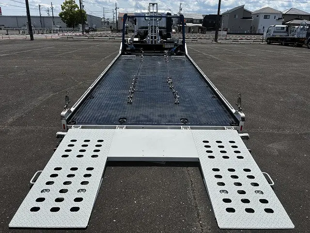いすゞ エルフ 2RG-NPR88AN(2WD)の写真7
