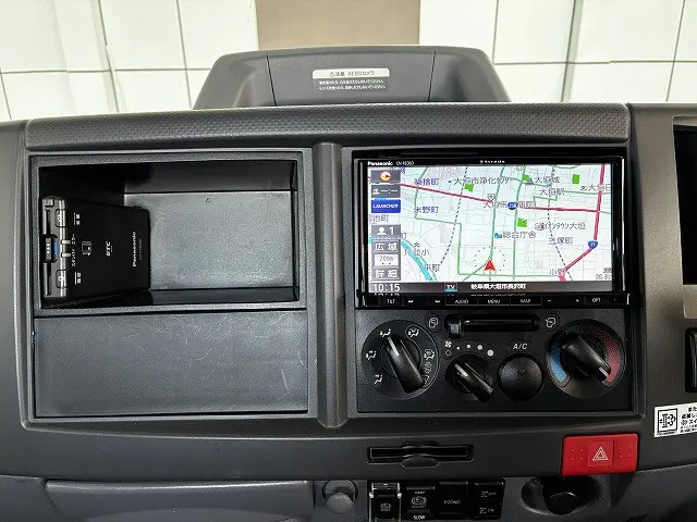 いすゞ エルフ 2RG-NPR88AN(2WD)の写真37