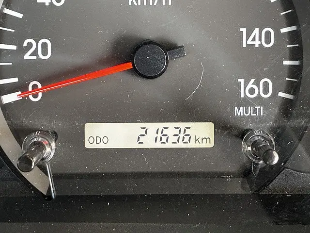 いすゞ エルフ 2RG-NPR88AN(2WD)の写真40