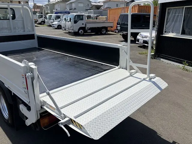 日野 デュトロ TKG-XZC675M(2WD)の写真24