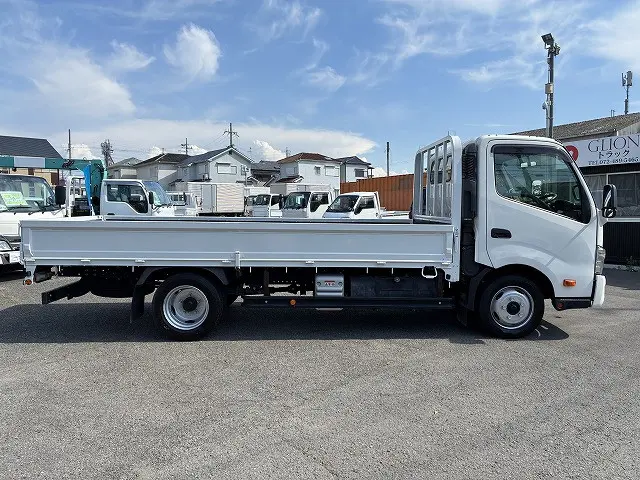 日野 デュトロ 2RG-XZU710M(2WD)の写真5