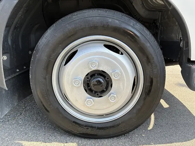 日野 デュトロ 2RG-XZU710M(2WD)の写真21