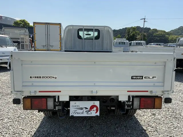 いすゞ エルフ 2RG-NJR88A(2WD)の写真7