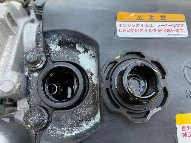 いすゞ エルフ 2RG-NJR88A(2WD)の写真23