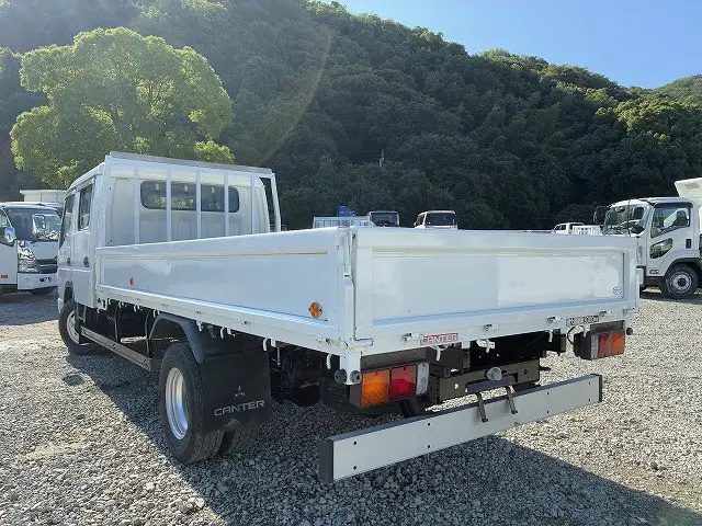 三菱 キャンター PA-FE82DG(2WD)の写真6