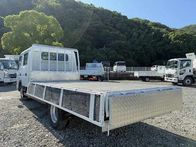 三菱 キャンター PA-FE82DG(2WD)の写真13