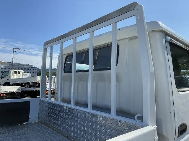三菱 キャンター PA-FE82DG(2WD)の写真16