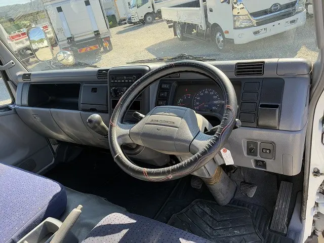 三菱 キャンター PA-FE82DG(2WD)の写真33