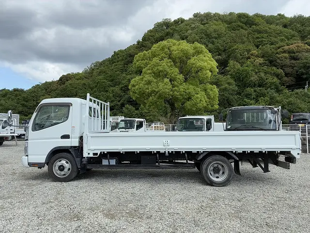 三菱 キャンター PA-FE83DGY(2WD)の写真4