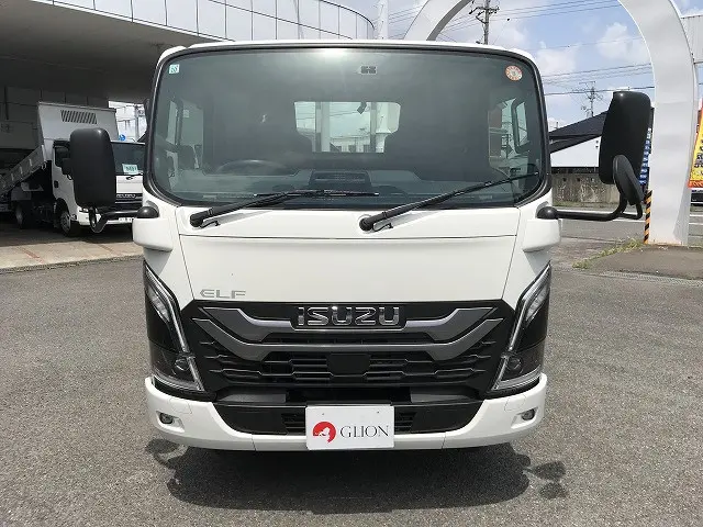 いすゞ エルフ 2TG-NJR88AF(2WD)の写真2