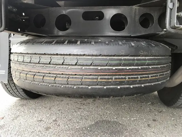 いすゞ エルフ 2TG-NJR88AF(2WD)の写真29
