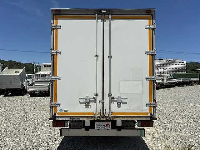 いすゞ エルフ 2RG-NPR88AN(2WD)の写真7