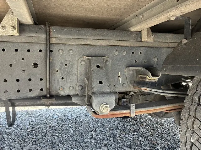 いすゞ エルフ 2RG-NPR88AN(2WD)の写真30