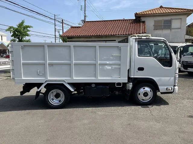 いすゞ エルフ TPG-NJR85AN(2WD)の写真12