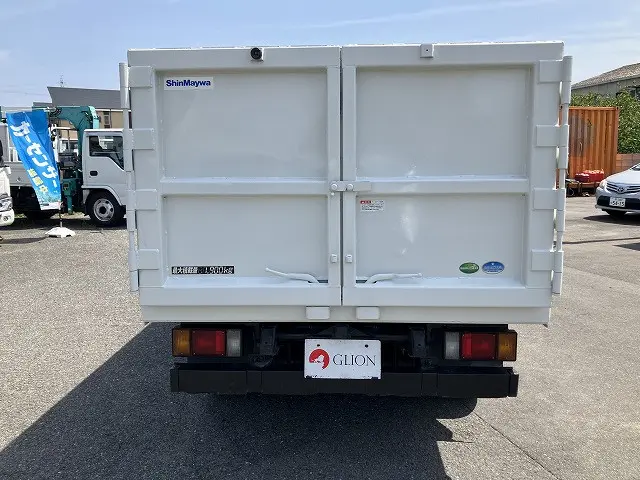 いすゞ エルフ TPG-NJR85AN(2WD)の写真14