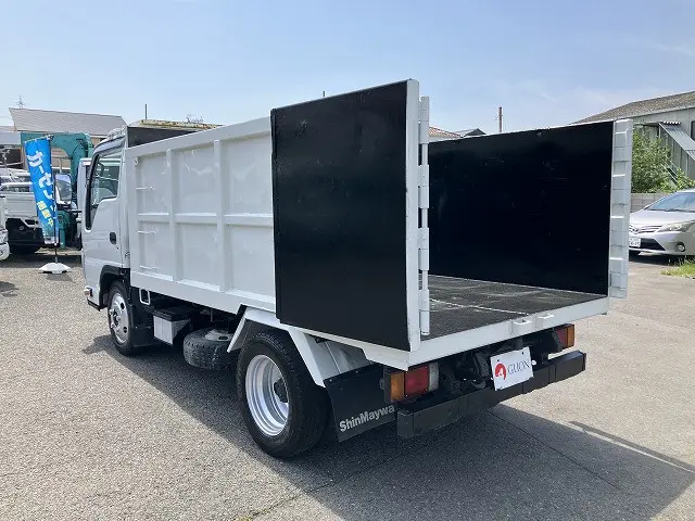 いすゞ エルフ TPG-NJR85AN(2WD)の写真16