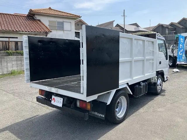 いすゞ エルフ TPG-NJR85AN(2WD)の写真18