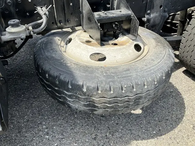 いすゞ エルフ TPG-NJR85AN(2WD)の写真34