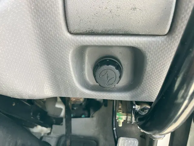 いすゞ エルフ TPG-NJR85AN(2WD)の写真39