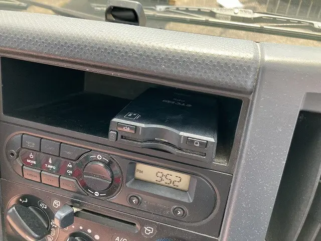 いすゞ エルフ TPG-NJR85AN(2WD)の写真42