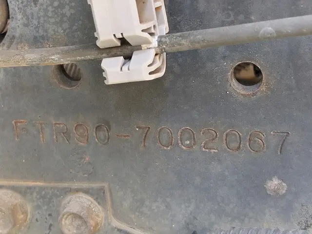 いすゞ フォワード LKG-FTR90S2(2WD)の写真27