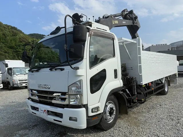 いすゞ フォワード LKG-FTR90S2(2WD)の写真28