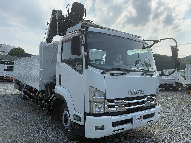 いすゞ フォワード LKG-FTR90S2(2WD)の写真34