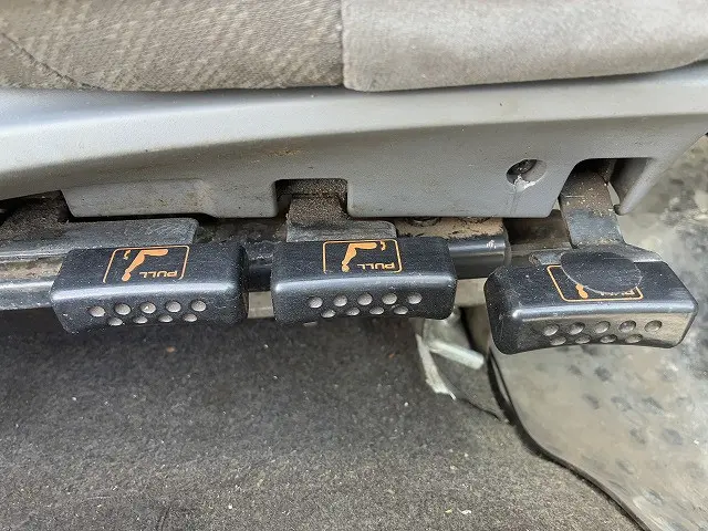 いすゞ フォワード LKG-FTR90S2(2WD)の写真38