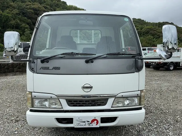 日産 アトラス KR-AKR81LAR(2WD)の写真2