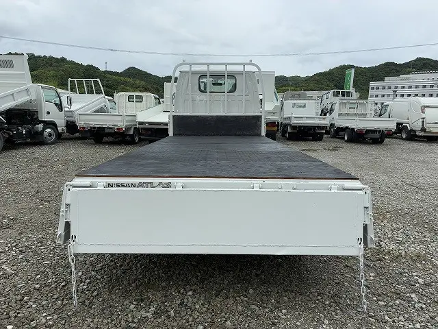 日産 アトラス KR-AKR81LAR(2WD)の写真14